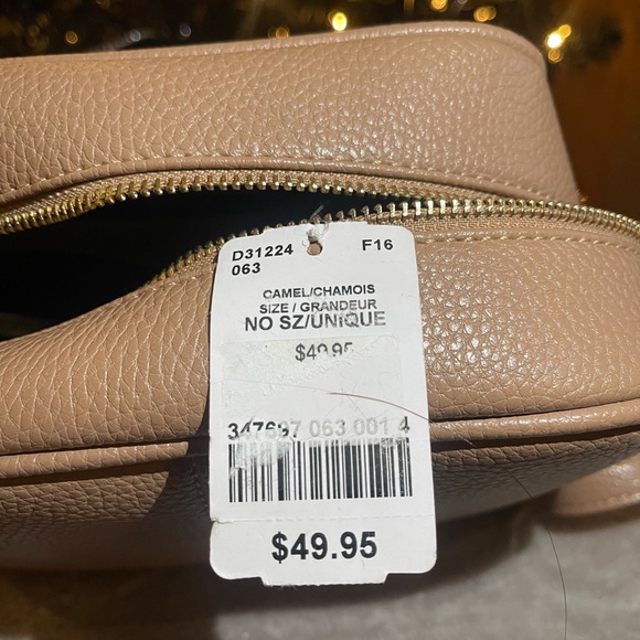 New La château beige cross body camera bag. - Picture 2 of 10